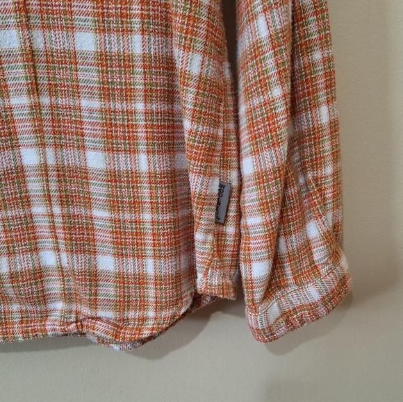 Woolrich Button Down Shirt - Picture 2 of 4